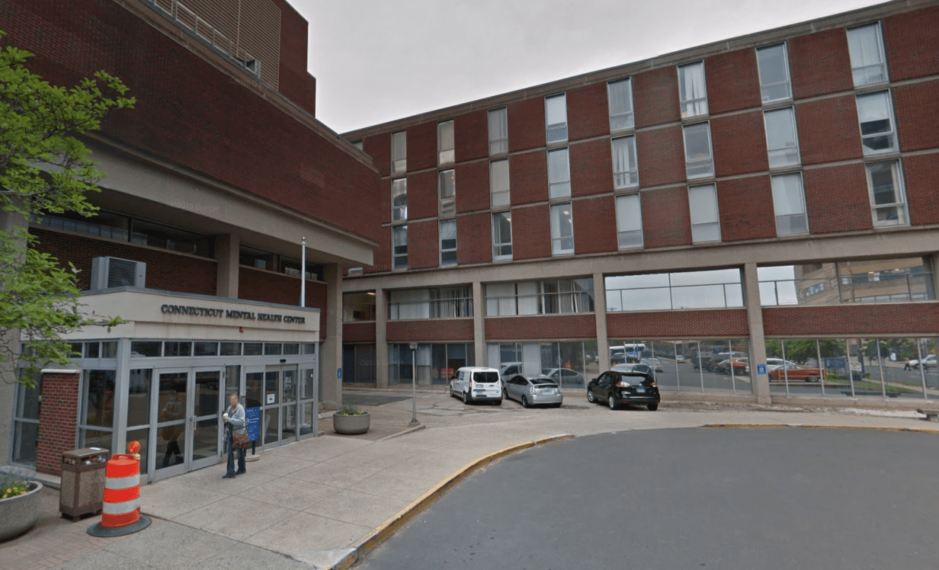 Byråns talesman bestrider påståenden om skenande försummelse och övergrepp vid Connecticut Mental Health Center